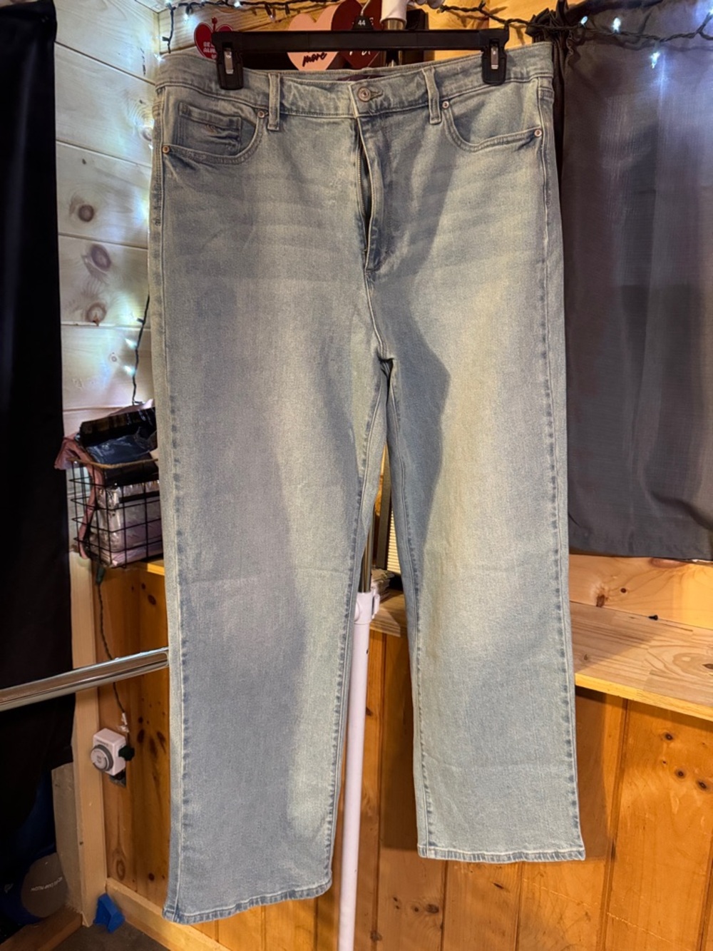 Gloria Vanderbilt Light Blue Straight Leg Jeans